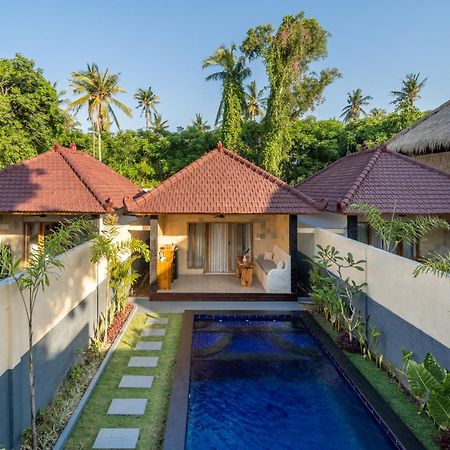 Tanis Village - Luxury Villas ギリ・アイル エクステリア 写真