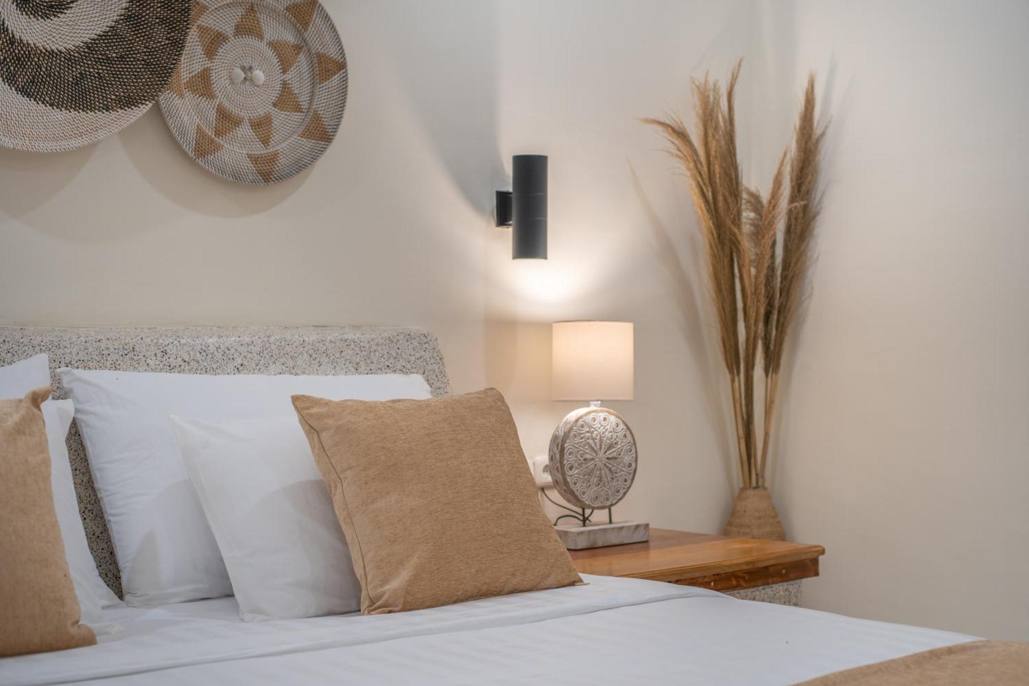 Tanis Village - Luxury Villas ギリ・アイル エクステリア 写真