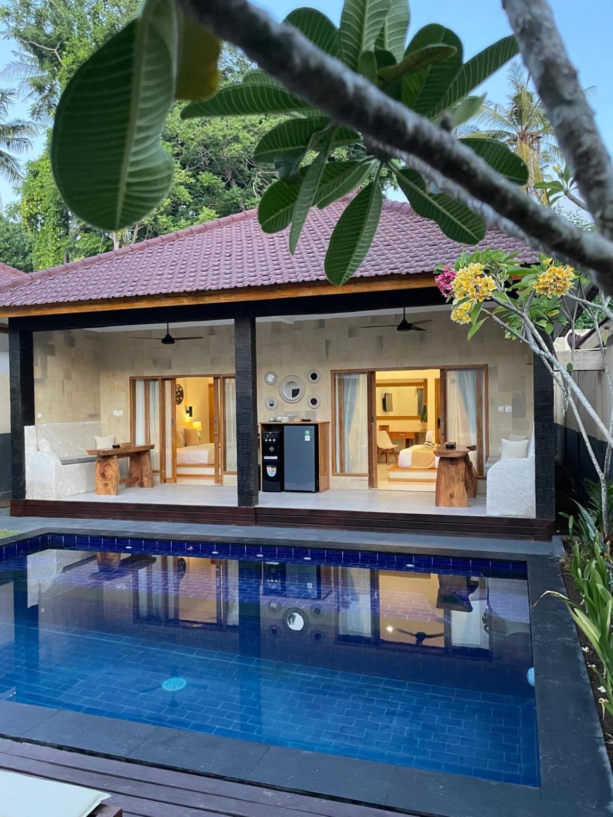 Tanis Village - Luxury Villas ギリ・アイル エクステリア 写真
